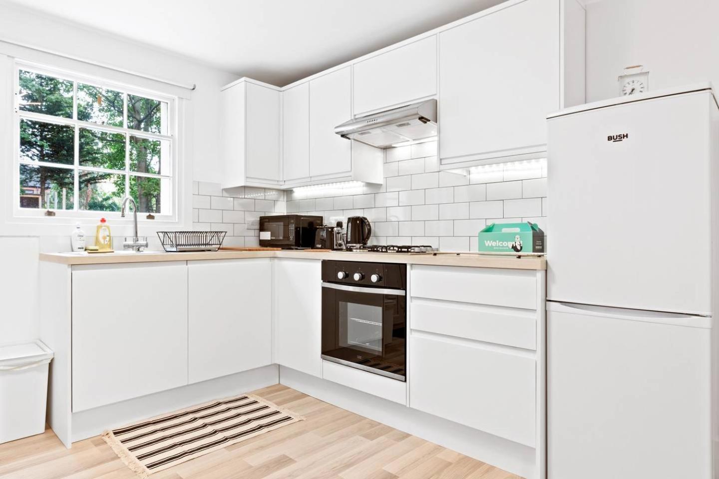 Airy Spacious 1 Bedroom Aprtment With Garden In Brixton Лондон Екстер'єр фото