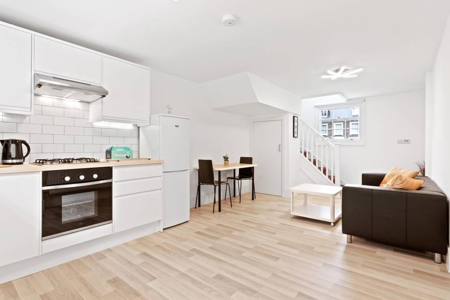 Airy Spacious 1 Bedroom Aprtment With Garden In Brixton Лондон Екстер'єр фото